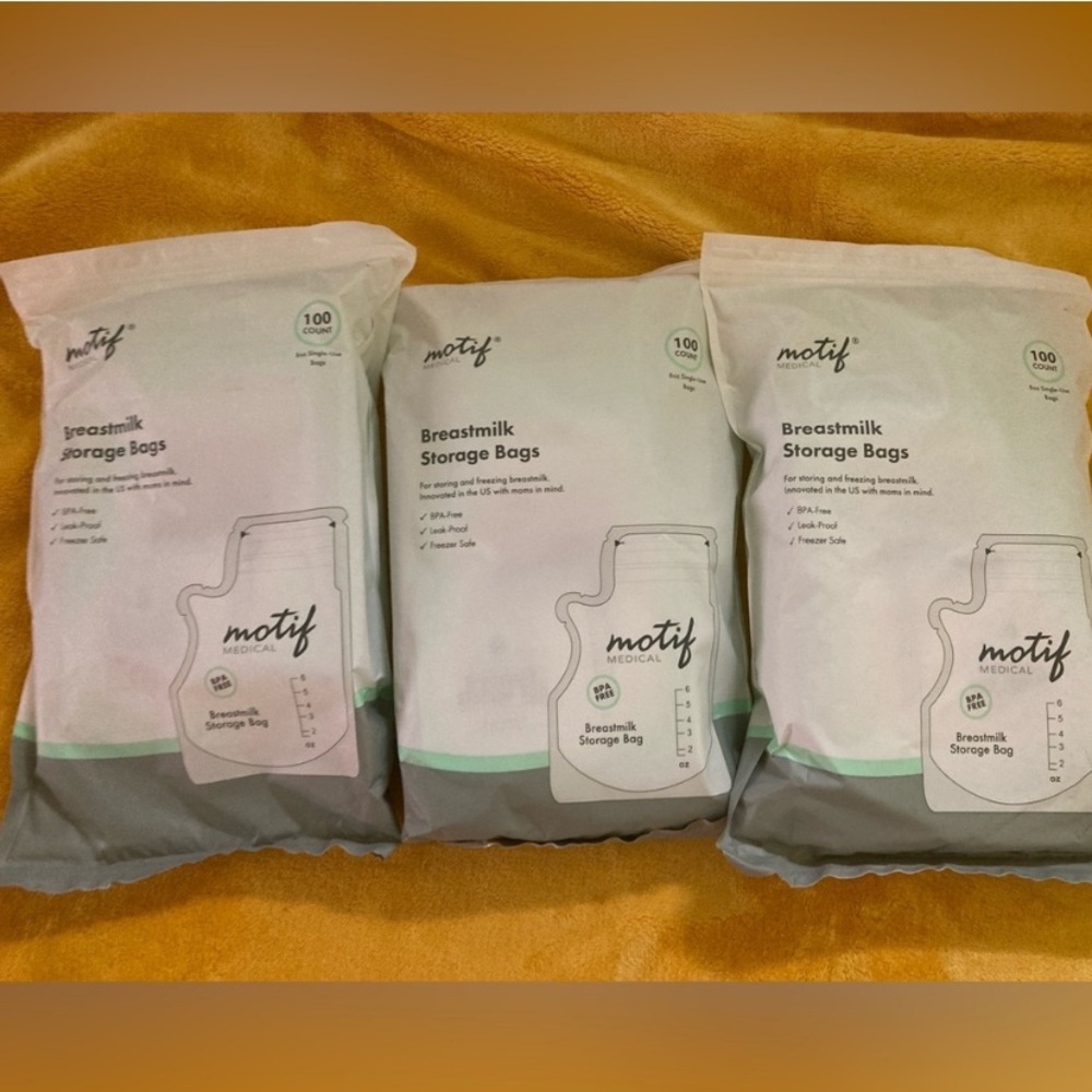 New Unopened Unused Motiff Breastmilk storage bags. 100ct.